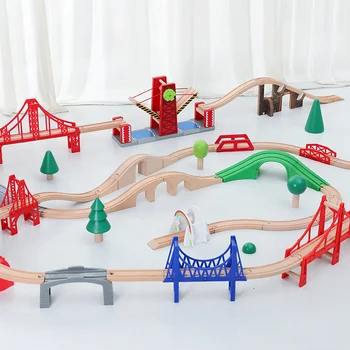 Medinio Traukinio Bėgių Kelio Tiltas Mediniai Geležinkelio Nustatyti Priedai Lenktynių Trasos Tinkamos Prekės, Medienos Žaislas Kelio Švietimo Žaislai Vaikams